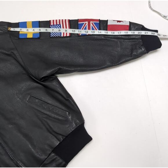 VTG Wilsons Leather Bomber Jacket Men's M Black USA Flag International Flags - Picture 13 of 16